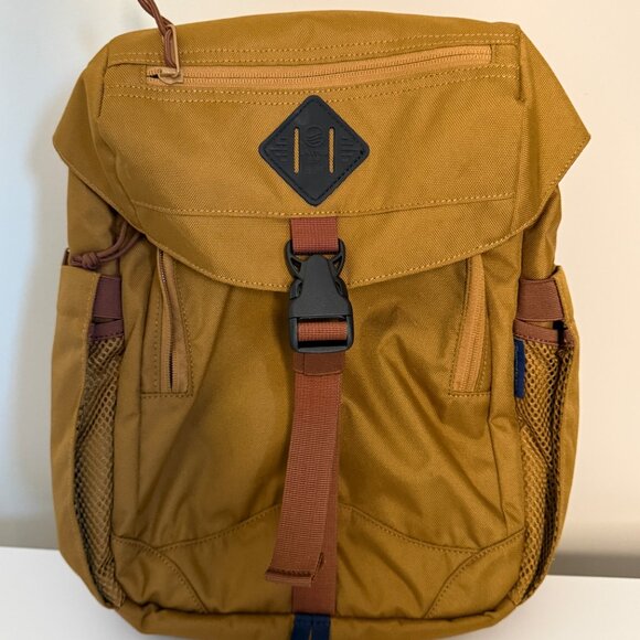 United By Blue (R)evolution 9L Sidekick backpack main image 4